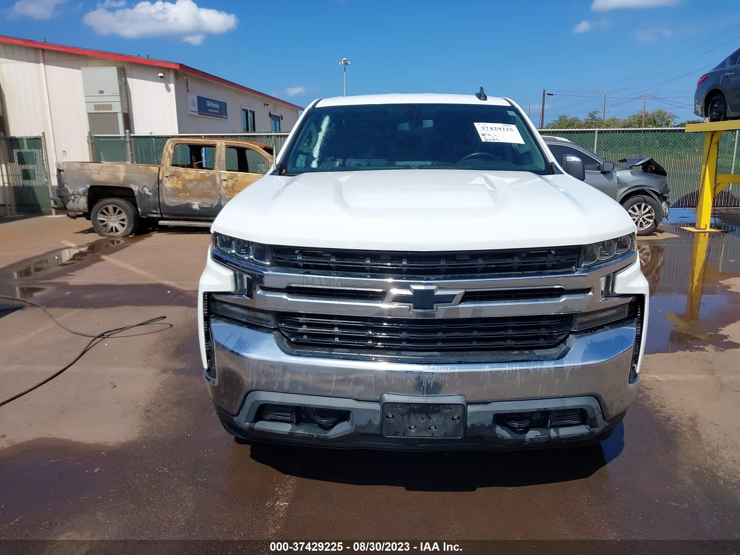 Photo 12 VIN: 1GCRWCEKXKZ311211 - CHEVROLET SILVERADO 