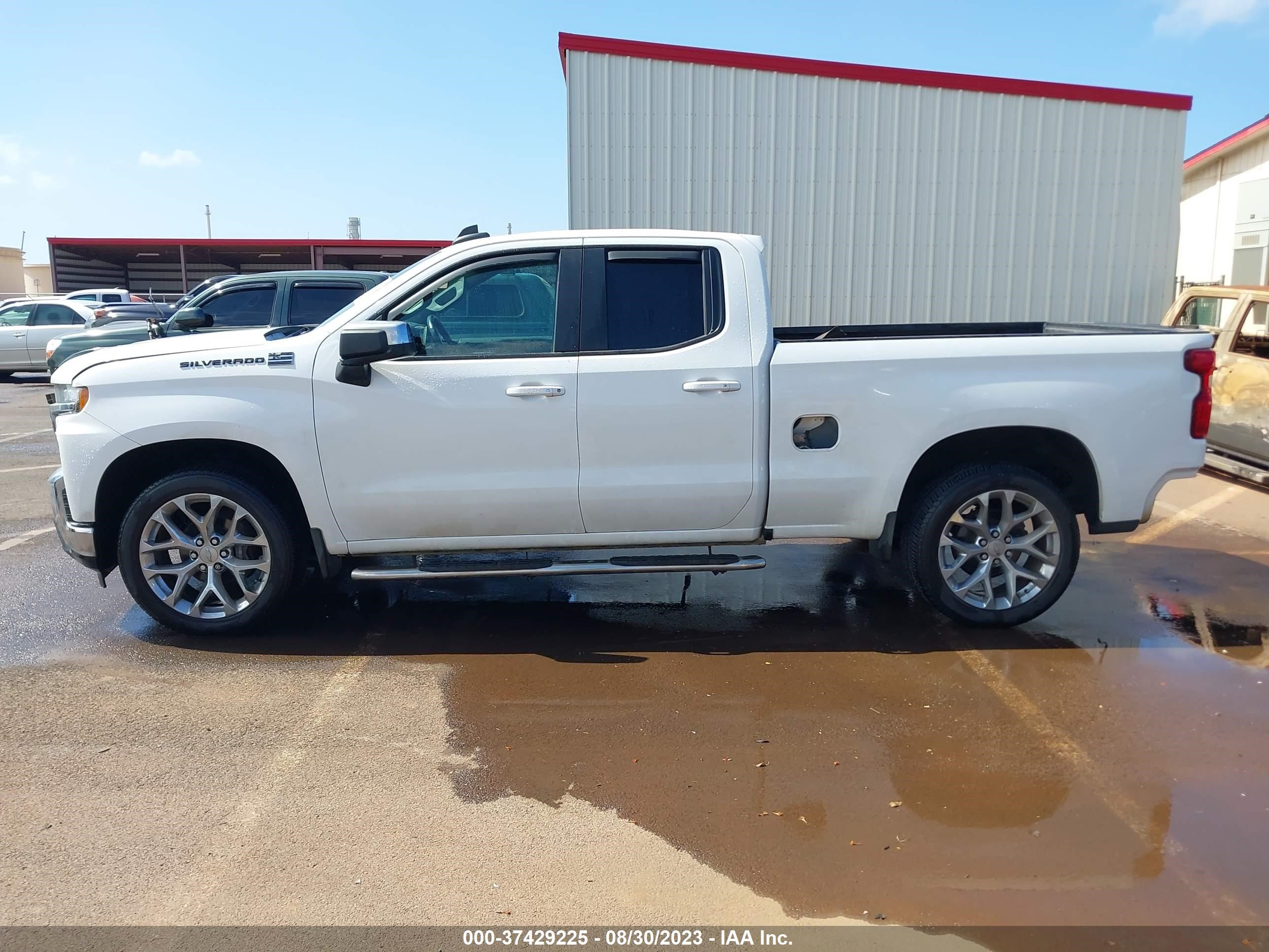 Photo 14 VIN: 1GCRWCEKXKZ311211 - CHEVROLET SILVERADO 