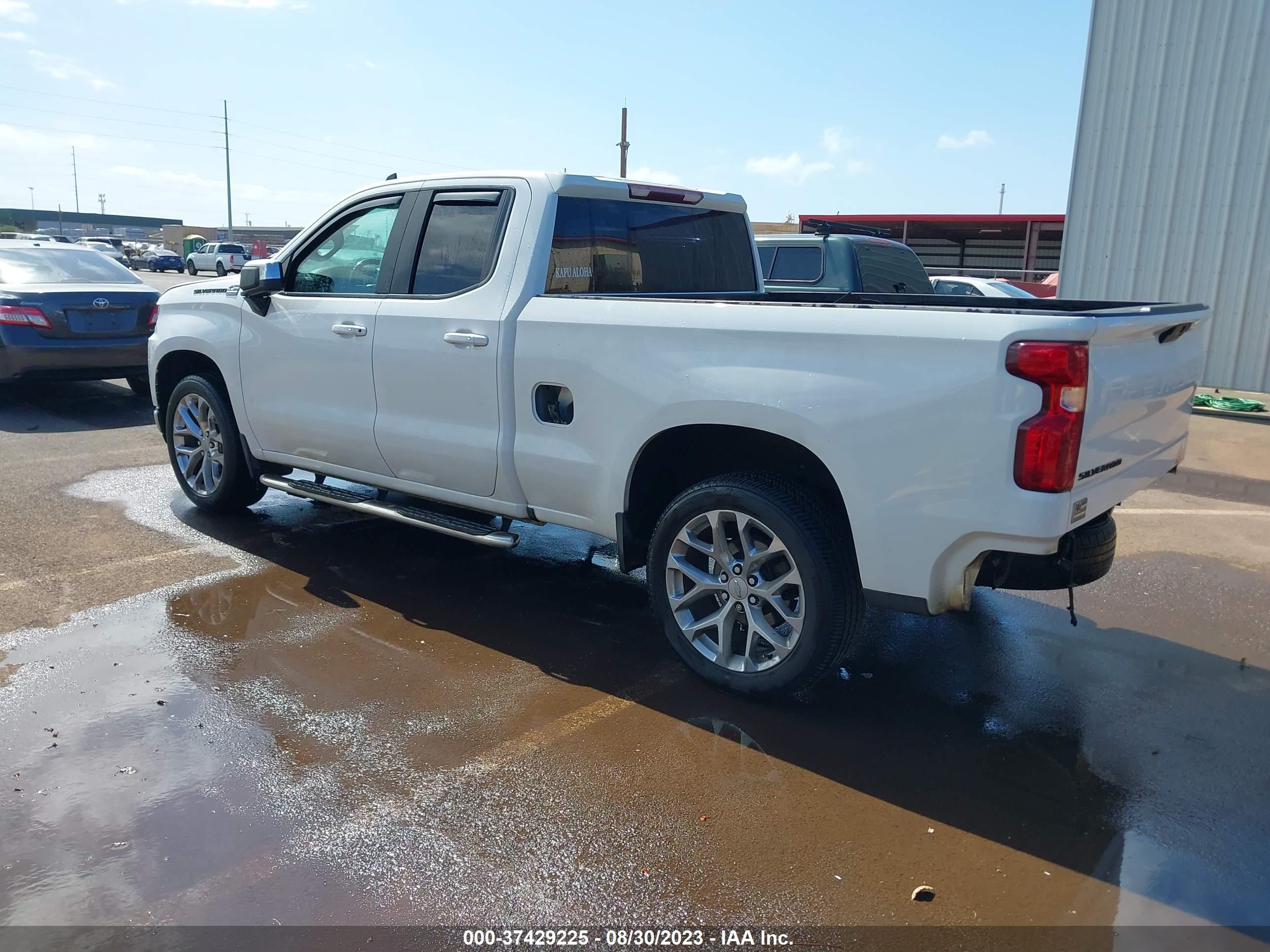 Photo 2 VIN: 1GCRWCEKXKZ311211 - CHEVROLET SILVERADO 