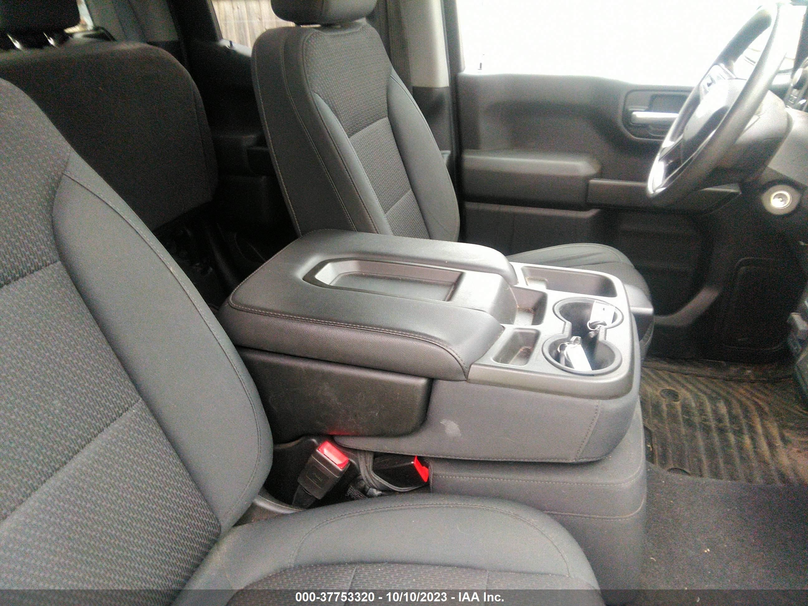 Photo 4 VIN: 1GCRYBEF1KZ274220 - CHEVROLET SILVERADO 