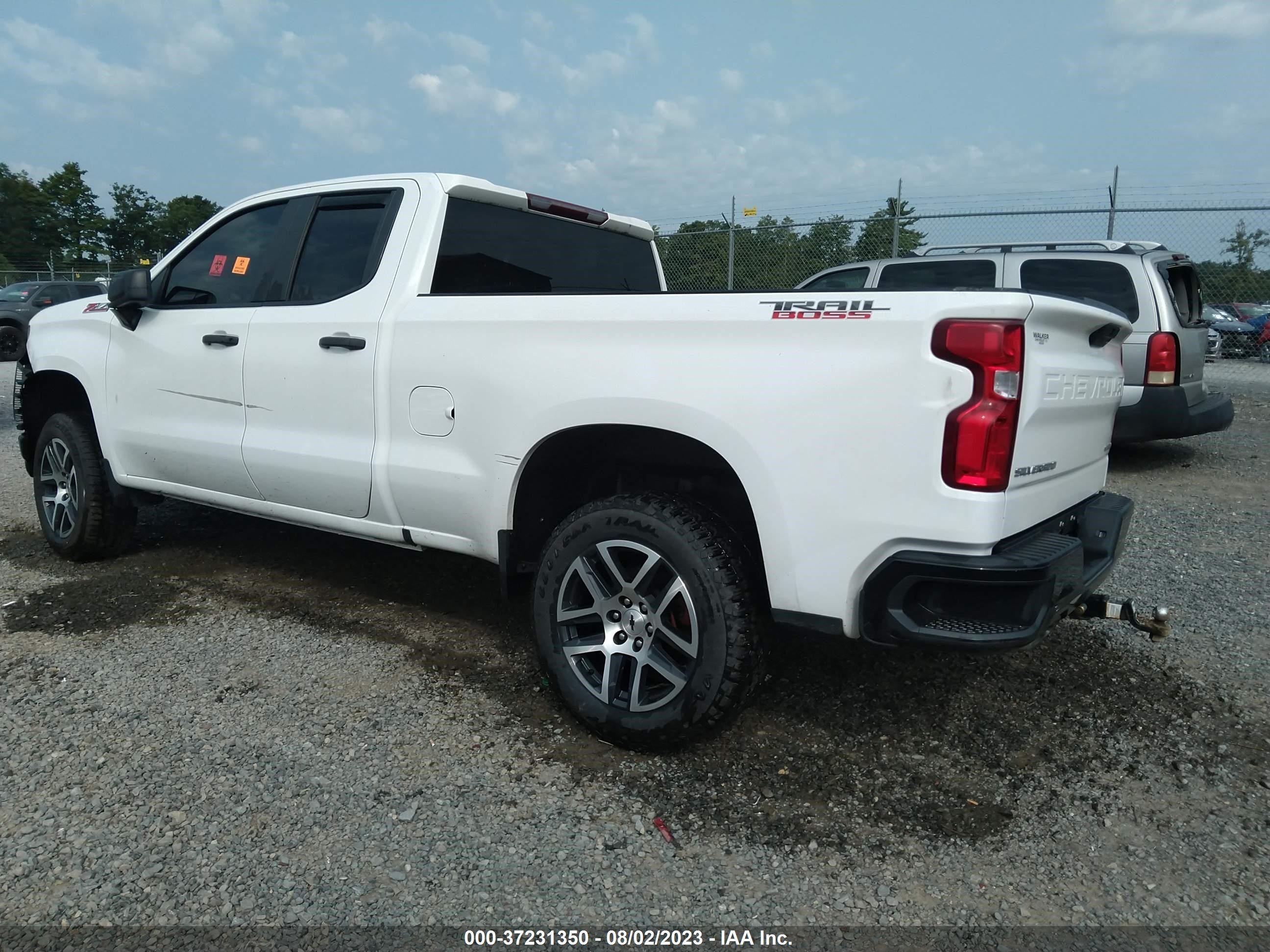 Photo 2 VIN: 1GCRYCEF4KZ371448 - CHEVROLET SILVERADO 