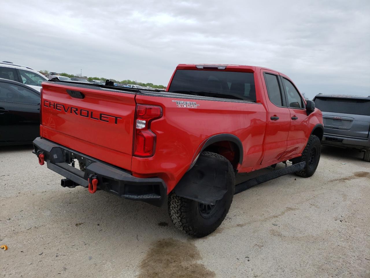 Photo 2 VIN: 1GCRYCEF5LZ161684 - CHEVROLET SILVERADO 