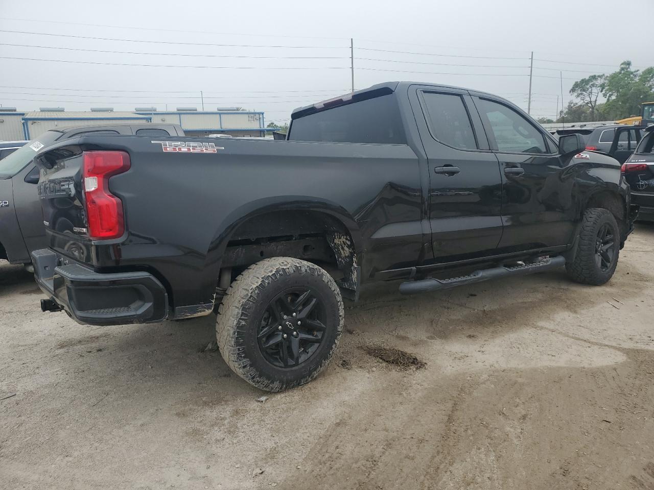 Photo 2 VIN: 1GCRYCEF9LZ282766 - CHEVROLET SILVERADO 