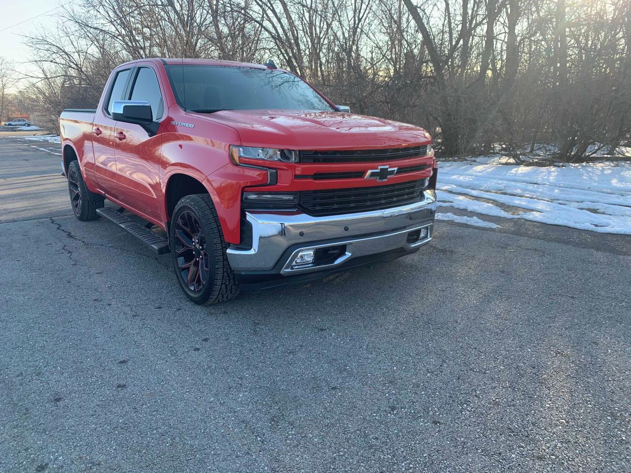 Photo 0 VIN: 1GCRYDED3KZ211145 - CHEVROLET SILVERADO 