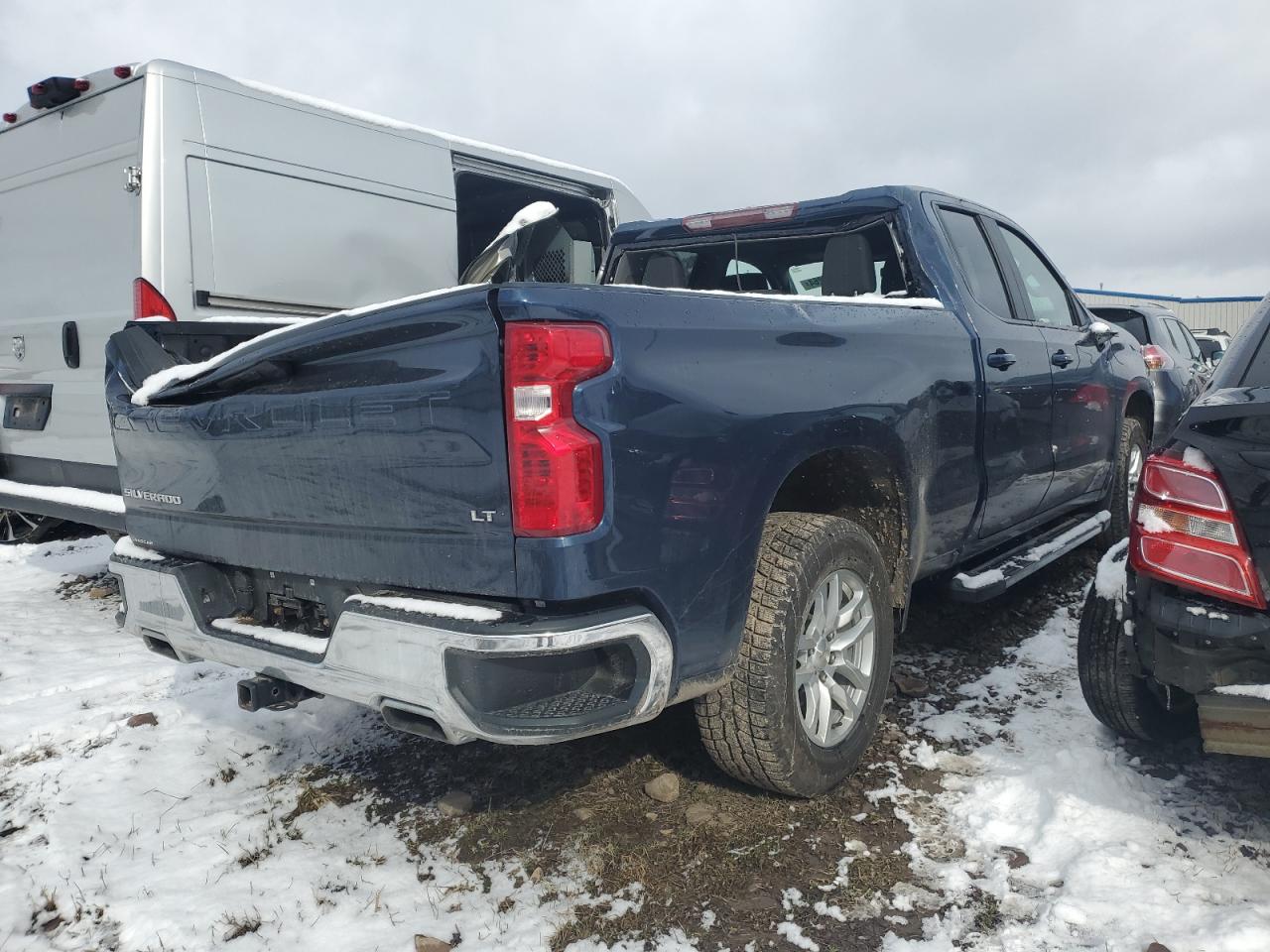 Photo 2 VIN: 1GCRYDED8MZ138079 - CHEVROLET SILVERADO 