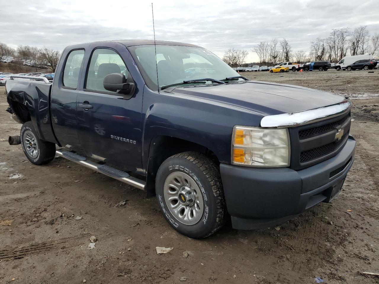 Photo 3 VIN: 1GCSCPEX4AZ285717 - CHEVROLET SILVERADO 