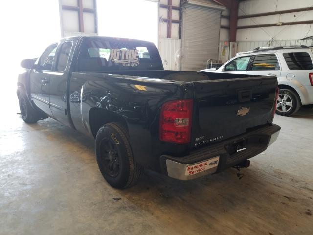 Photo 2 VIN: 1GCSCREA0AZ174590 - CHEVROLET SILVERADO 