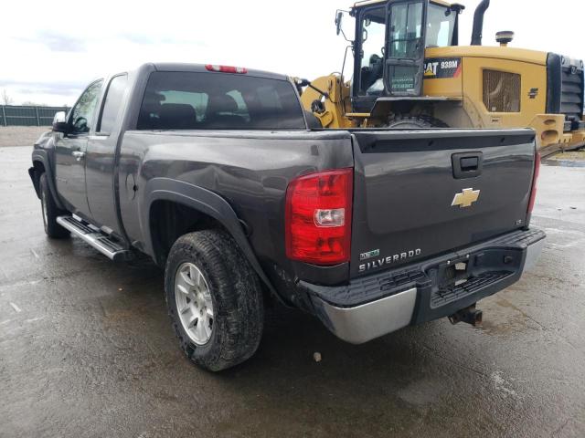 Photo 2 VIN: 1GCSCREA7AZ206970 - CHEVROLET SILVERADO 