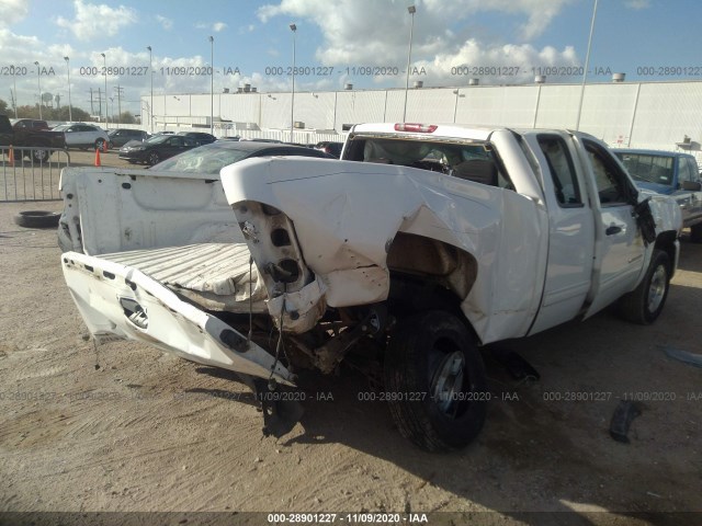 Photo 3 VIN: 1GCSCREA8AZ131244 - CHEVROLET SILVERADO 1500 