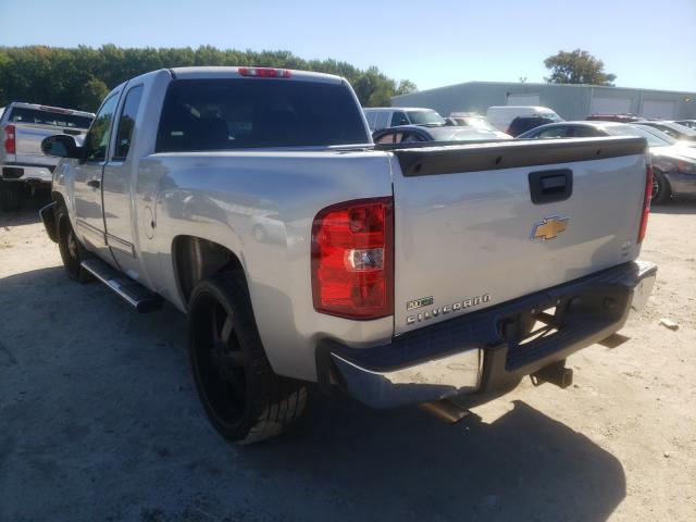 Photo 2 VIN: 1GCSCSE00AZ139661 - CHEVROLET SILVERADO 