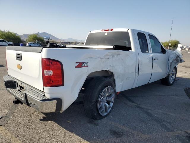 Photo 2 VIN: 1GCSCSE01AZ161703 - CHEVROLET SILVERADO 