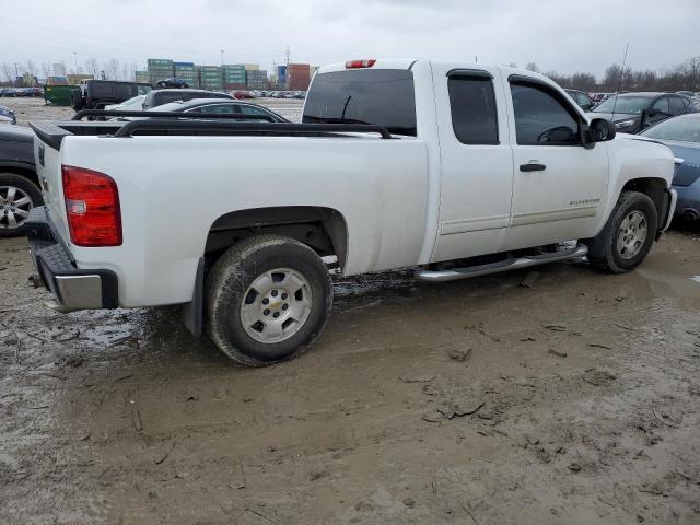 Photo 2 VIN: 1GCSCSE05AZ125352 - CHEVROLET SILVERADO 