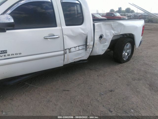 Photo 5 VIN: 1GCSCSE05AZ154236 - CHEVROLET SILVERADO 1500 