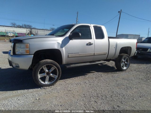 Photo 1 VIN: 1GCSCSE08AZ117472 - CHEVROLET SILVERADO 1500 