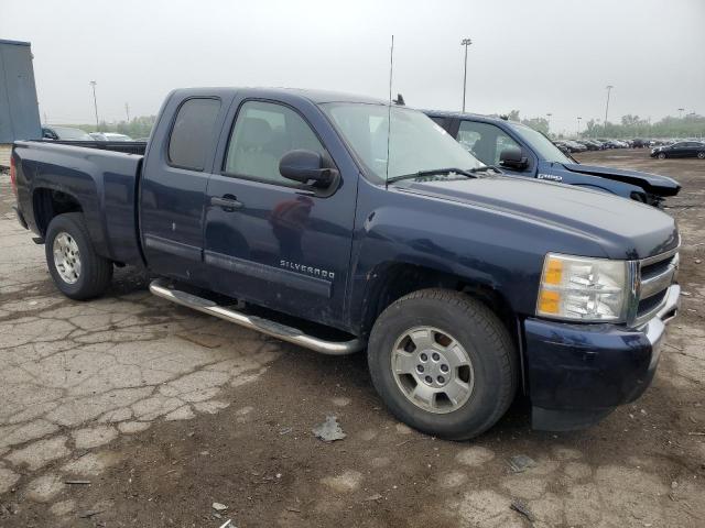 Photo 3 VIN: 1GCSCSE09AZ110403 - CHEVROLET SILVERADO 