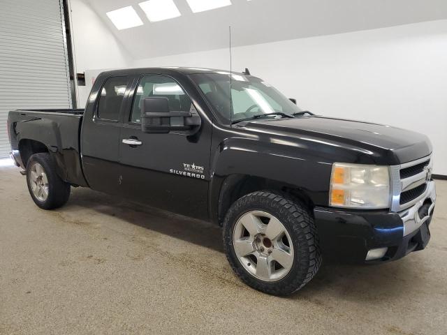 Photo 3 VIN: 1GCSCSE09AZ246384 - CHEVROLET SILVERADO 