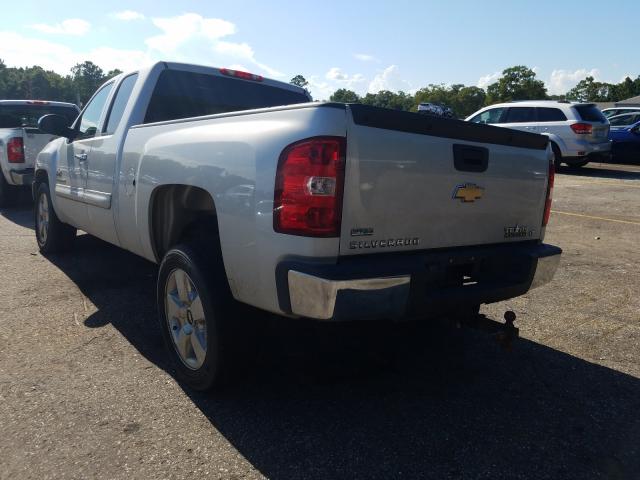 Photo 2 VIN: 1GCSCSE09AZ263556 - CHEVROLET SILVERADO 