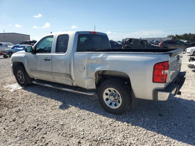 Photo 1 VIN: 1GCSCSEA8AZ123006 - CHEVROLET SILVERADO 