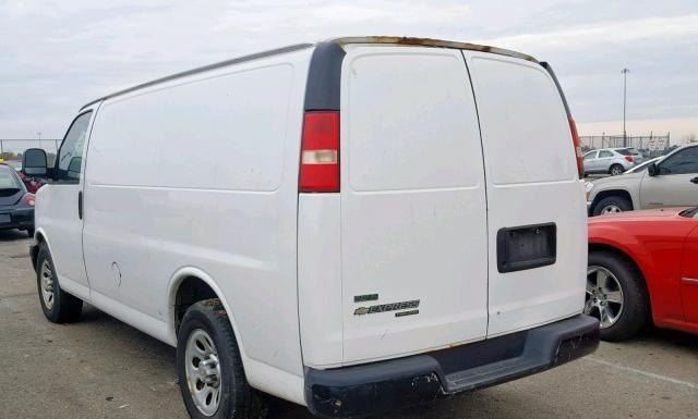 Photo 2 VIN: 1GCSGAF47B1175105 - CHEVROLET EXPRESS 