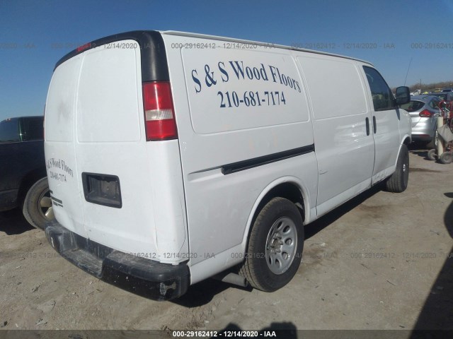 Photo 3 VIN: 1GCSGAF49B1151369 - CHEVROLET EXPRESS CARGO VAN 