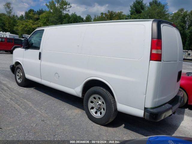 Photo 2 VIN: 1GCSGAF49D1112509 - CHEVROLET EXPRESS 1500 