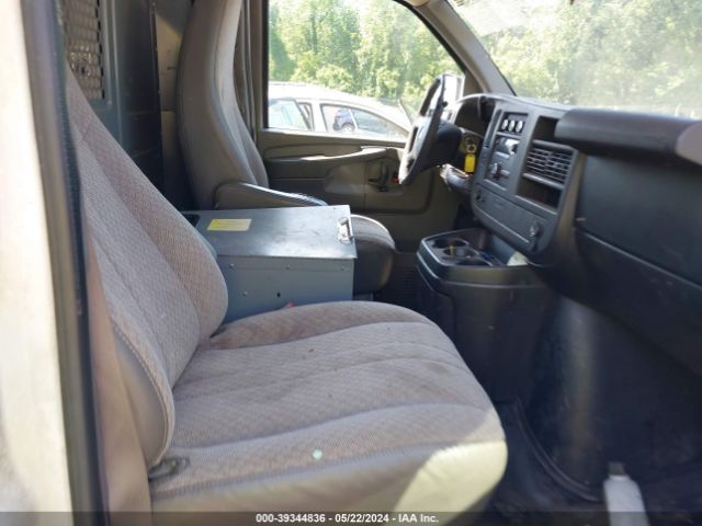 Photo 4 VIN: 1GCSGAF49D1112509 - CHEVROLET EXPRESS 1500 