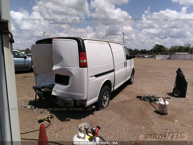 Photo 3 VIN: 1GCSGAFX0C1149926 - CHEVROLET EXPRESS CARGO VAN 