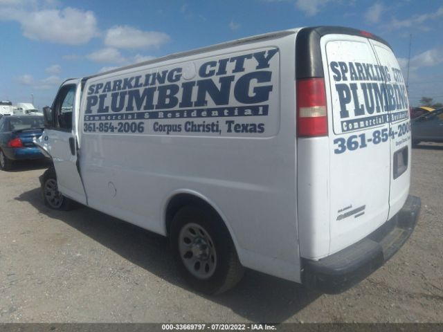 Photo 2 VIN: 1GCSGAFX0C1165608 - CHEVROLET EXPRESS CARGO VAN 