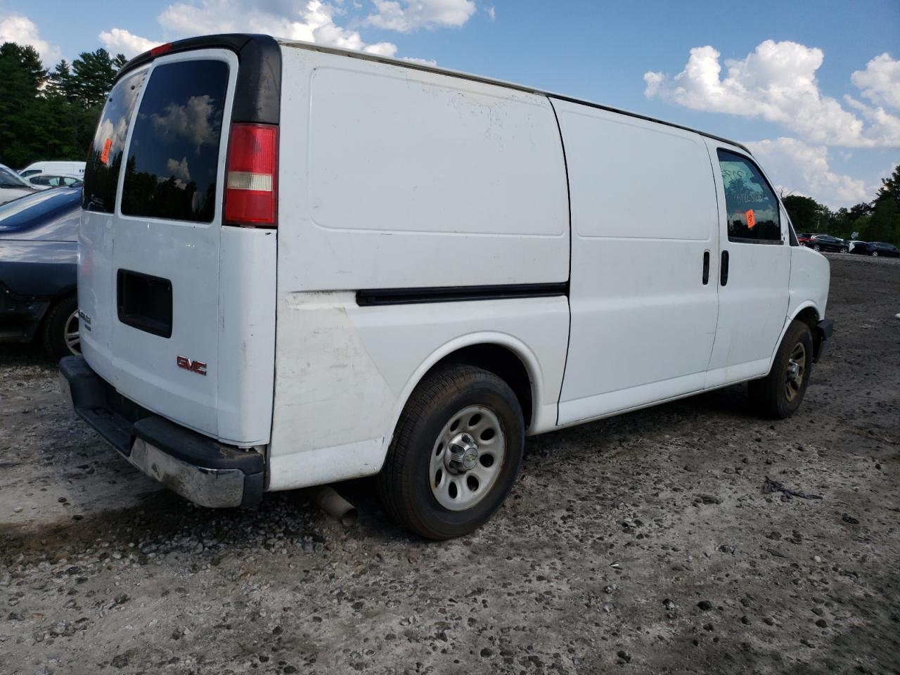 Photo 2 VIN: 1GCSGAFX0E1167054 - CHEVROLET EXPRESS 