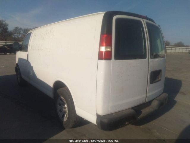 Photo 2 VIN: 1GCSGAFX2D1126049 - CHEVROLET EXPRESS CARGO VAN 