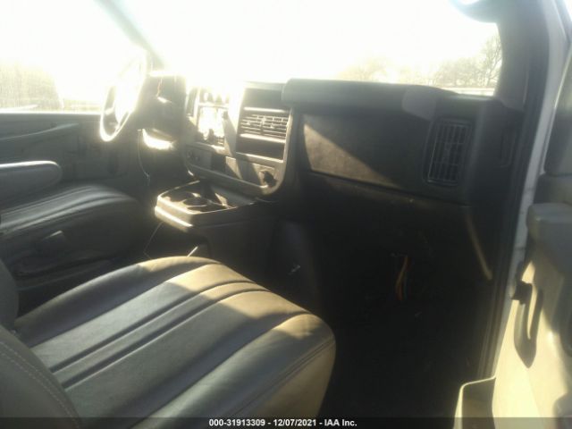 Photo 4 VIN: 1GCSGAFX2D1126049 - CHEVROLET EXPRESS CARGO VAN 