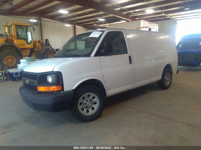 Photo 1 VIN: 1GCSGAFX2D1157852 - CHEVROLET EXPRESS CARGO VAN 