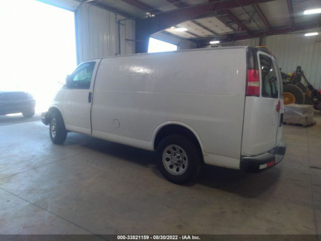 Photo 2 VIN: 1GCSGAFX2D1157852 - CHEVROLET EXPRESS CARGO VAN 