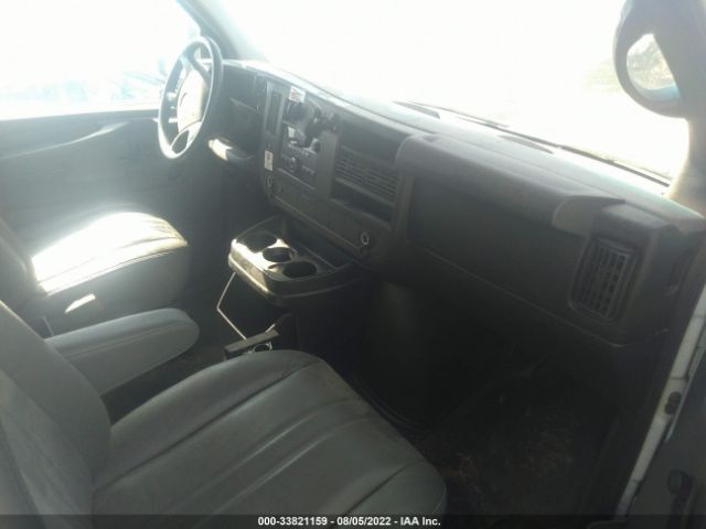 Photo 4 VIN: 1GCSGAFX2D1157852 - CHEVROLET EXPRESS CARGO VAN 