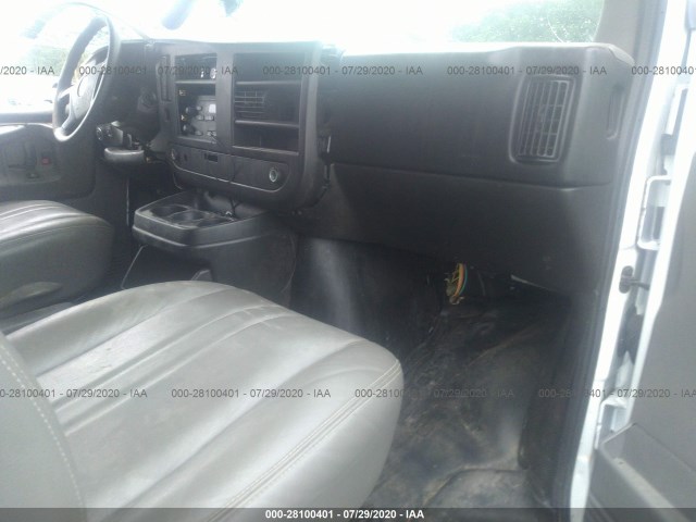 Photo 4 VIN: 1GCSGAFX3E1169915 - CHEVROLET EXPRESS CARGO VAN 