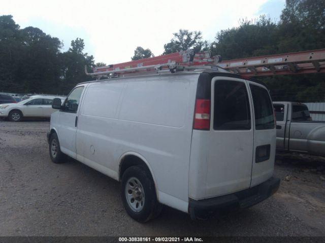 Photo 2 VIN: 1GCSGAFX4D1176533 - CHEVROLET EXPRESS CARGO VAN 