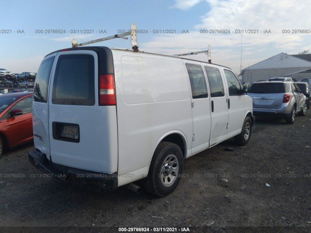 Photo 3 VIN: 1GCSGAFX5C1177186 - CHEVROLET EXPRESS CARGO VAN 