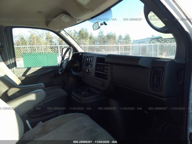 Photo 4 VIN: 1GCSGAFX6D1165534 - CHEVROLET EXPRESS CARGO VAN 