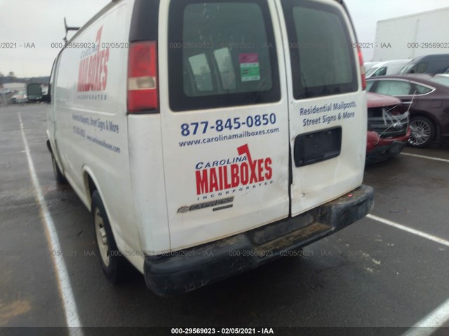 Photo 2 VIN: 1GCSGAFX6D1170328 - CHEVROLET EXPRESS CARGO VAN 