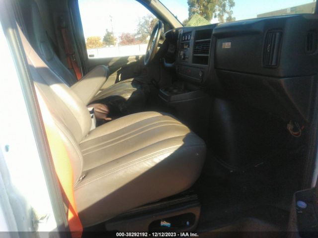 Photo 4 VIN: 1GCSGAFX6E1166975 - CHEVROLET EXPRESS 1500 