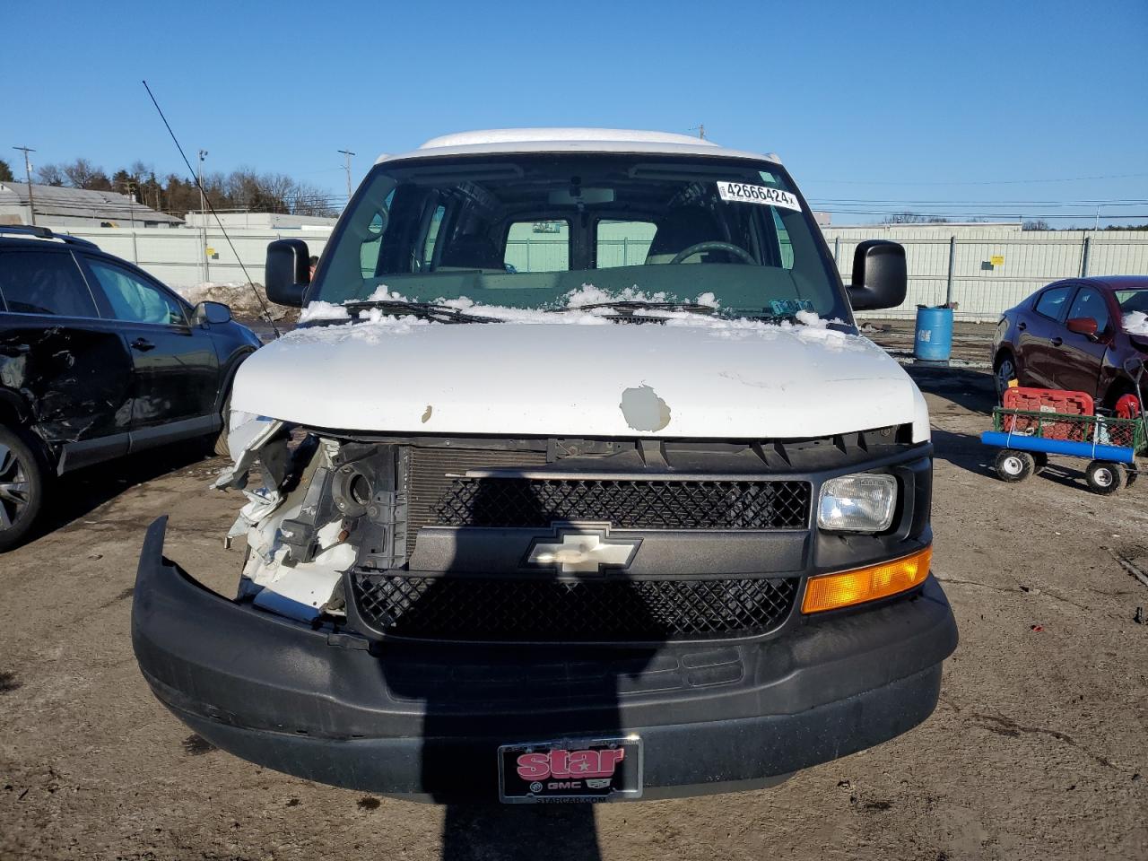 Photo 4 VIN: 1GCSGAFX7C1132976 - CHEVROLET EXPRESS 