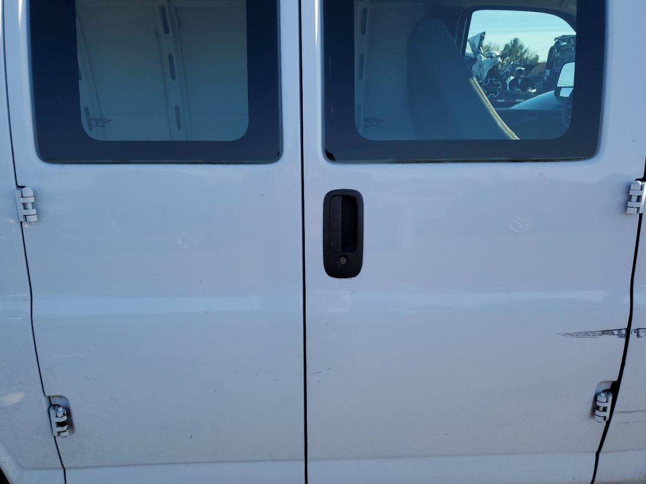 Photo 9 VIN: 1GCSGAFX7C1132976 - CHEVROLET EXPRESS 