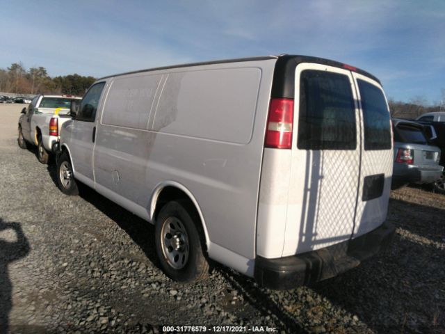 Photo 2 VIN: 1GCSGAFX7C1175987 - CHEVROLET EXPRESS CARGO VAN 