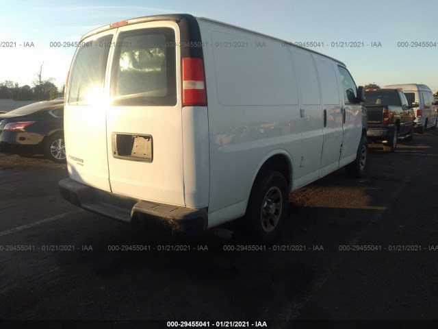 Photo 3 VIN: 1GCSGAFX7D1166918 - CHEVROLET EXPRESS CARGO VAN 