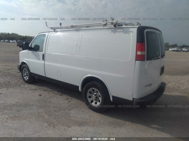 Photo 2 VIN: 1GCSGAFX7D1181905 - CHEVROLET EXPRESS CARGO VAN 