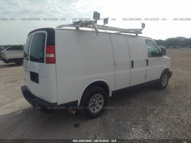 Photo 3 VIN: 1GCSGAFX7D1181905 - CHEVROLET EXPRESS CARGO VAN 