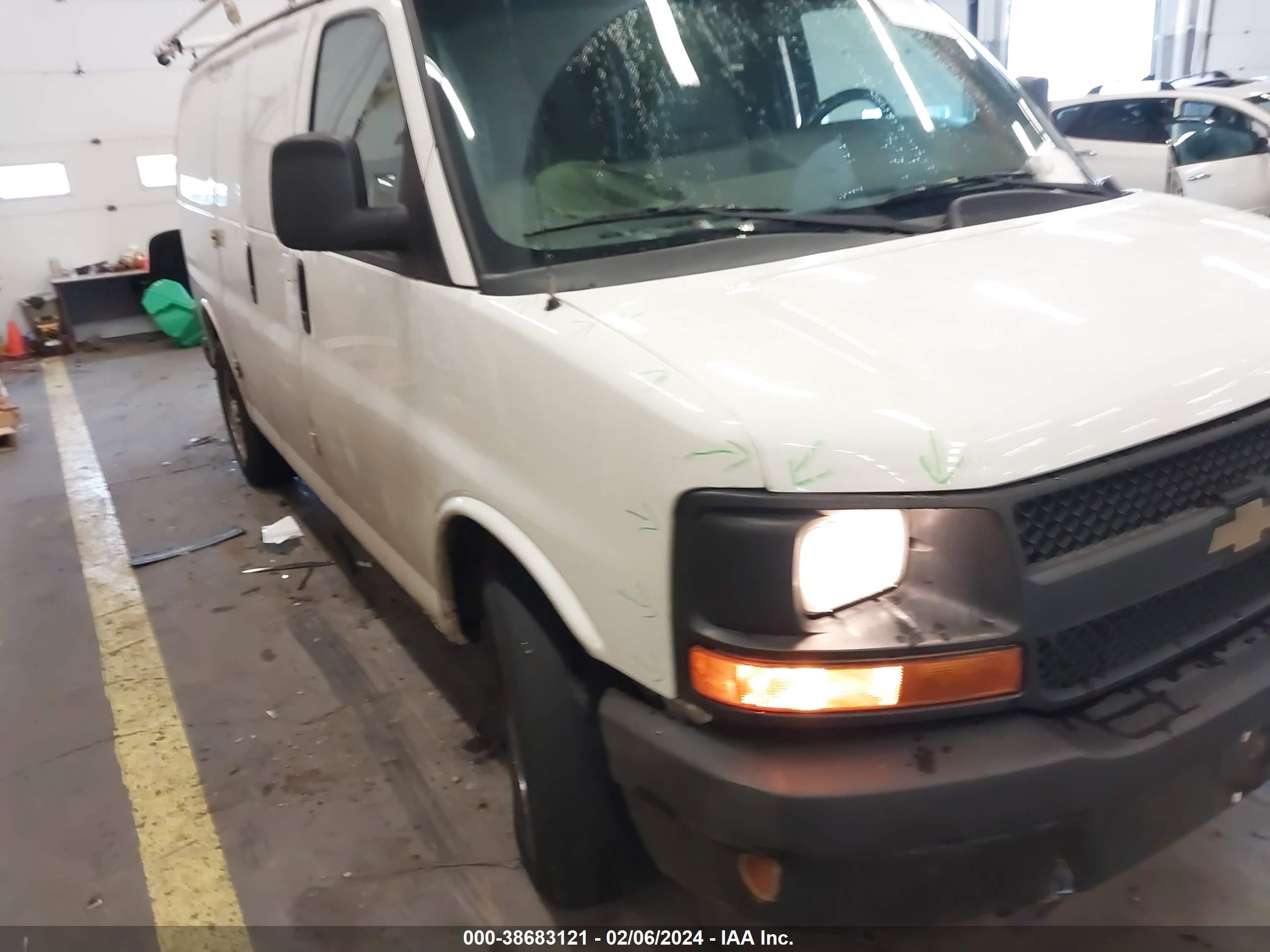 Photo 19 VIN: 1GCSGAFX7E1187463 - CHEVROLET EXPRESS 