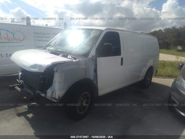 Photo 1 VIN: 1GCSGAFX8C1166392 - CHEVROLET EXPRESS CARGO VAN 