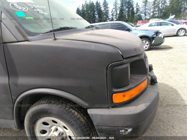 Photo 5 VIN: 1GCSGAFX8E1106082 - CHEVROLET EXPRESS CARGO VAN 