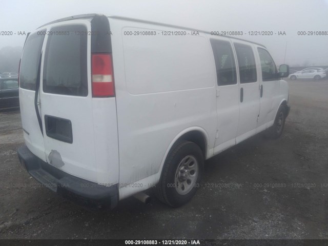 Photo 3 VIN: 1GCSGAFX8E1111816 - CHEVROLET EXPRESS CARGO VAN 